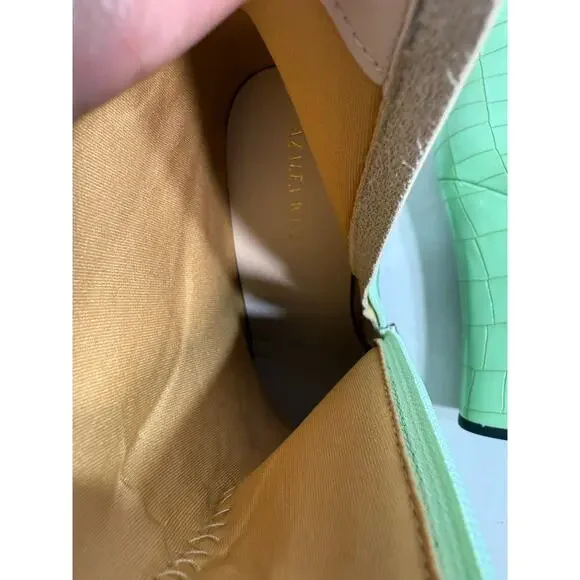 Azalea Wang Green Platform Chunky Booties Croc Embossed Size 8 - Picture 12 of 15